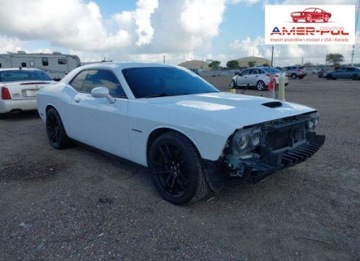 Dodge Challenger III 2021 Dodge Challenger 2021, 5.7L, RT, od ubezpieczalni 5.7 Benzyna 372KM
