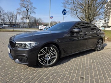 BMW Seria 5 G30-G31 Limuzyna 530i 252KM 2020 BMW 5 530i 2,0l 252KM Niski przebieg: 109,498km Dokumentacja pochodzenia, zdjęcie 2