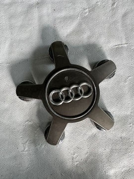 Dekielek Audi OE 135 mm Audi 4F0.601.165.N