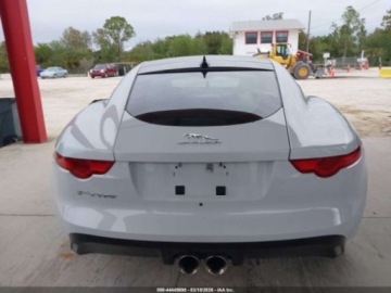 Jaguar F-Type Coupe 3.0 V6 S/C 340KM 2016 Jaguar F-Type 2016 r., 3,0L 3.0 Benzyna 340KM, zdjęcie 4