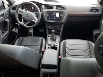 Volkswagen Tiguan II 2023 Volkswagen Tiguan Sel R-Line Black 2023 2.0 Benzyna 184KM, zdjęcie 8