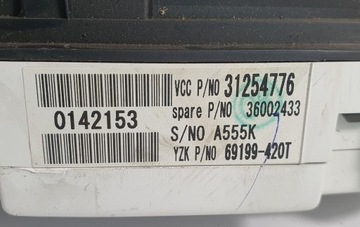 PŘÍSTROJOVÁ DESKA VOLVO V50 S40 II C30 2.0 D4 31254776 EURO