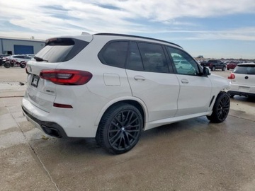 BMW X5 G05 2021 BMW X5 Xdrive 40i 3.0 Benzyna 335KM, zdjęcie 2