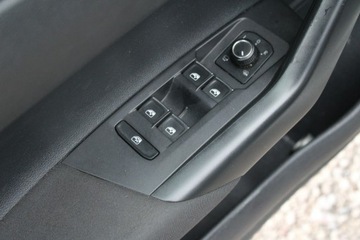 Volkswagen Polo VI GTI 2.0 TSI 200KM 2019 Volkswagen Polo GTI 200HP DSG G.Fotele Szyberdach, zdjęcie 17