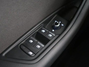 Audi A4 B9 Avant Facelifting 2.0 35 TFSI 150KM 2023 Audi A4 35 TFSI, Salon Polska, 1. Właściciel, zdjęcie 14