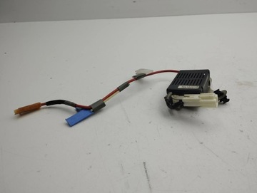 LEXUS GS 300 350 430 450H 2007 ZADNÍ STRANA LEVÝ FILTR ANTÉNY