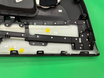 Входная дверь обивка бекон 30661346 Volvo C30 06- Европа