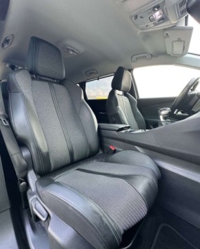 Peugeot 5008 II Crossover Facelifting 1.2 PureTech 130KM 2021 Peugeot 5008 Peugeot 5008 PureTech 130 Stop amp Start Allure Business-Paket, zdjęcie 12