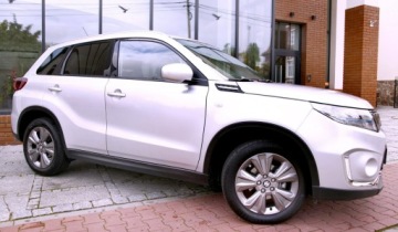 Suzuki Vitara III 2023 Suzuki Vitara 4x4|As.PasaRuchu| Kamera|Navi|6 Bieg, zdjęcie 28