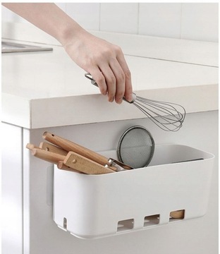 Под органайзером для раковины имеется выдвижная корзина.