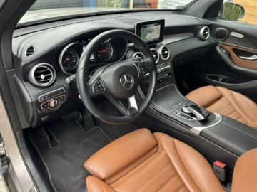 Mercedes GLC C253 SUV 2.1 220 d 170KM 2019 Mercedes GLC 220 4 Matic, automat, bardzo zadbany!, zdjęcie 8