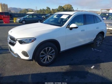 Mercedes GLC C254/X254 2024 Mercedes-Benz GLC 300 4Matic Suv 2024 2.0l 2.0 Benzyna 255KM, zdjęcie 1