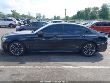 BMW Seria 7 G11-G12 2021 BMW Seria 7 2021r, 750I, XDrive, 4.4L 4.4 Benzyna 523KM, zdjęcie 4