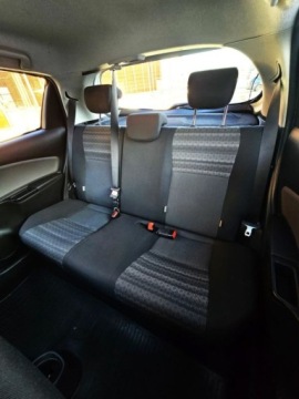 Toyota Yaris III Hatchback 5d Facelifting 1.33 Dual VVT-i 99KM 2016 Toyota Yaris Toyota Yaris 1.33 Premium City Cool Style FV Marza Salon, zdjęcie 8