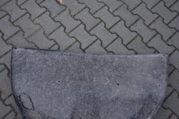 ОБИВКА БОКОВОЙ ДВЕРИ VW EOS 1Q0867605E