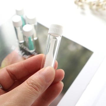 Присоска для жестких контактных линз.