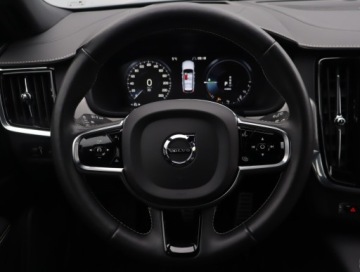 Volvo V90 II Kombi 2.0 T8 390KM 2020 Volvo V90 T8 Twin Engine AWD, Salon Polska, zdjęcie 16
