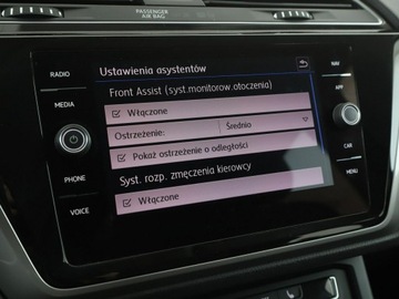 Volkswagen Touran III 1.2 TSI 110KM 2017 Volkswagen Touran navigacja klimatyzacja grzane, zdjęcie 25