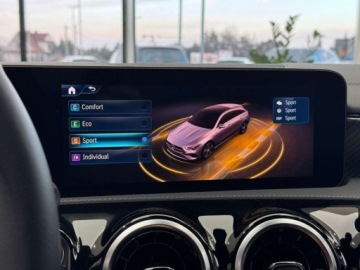 Mercedes CLA C118/X118 Shooting Brake Facelifting 1.3 180 136KM 2024 Mercedes-Benz CLA Shooting Brake Pakiet Parkowania Nawigacja MBUX Premiu, zdjęcie 27