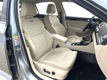 Skoda Superb III Liftback Facelifting 2.0 TSI 190KM 2020 Skoda Superb 2.0TSI 190KM LK DSG SerwisASO Kessy Acc Matrix Navi Virtual F, zdjęcie 15