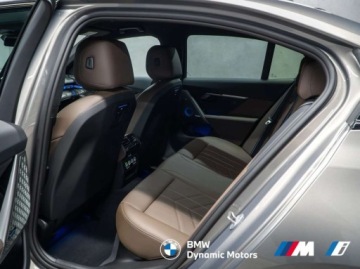 BMW Seria 5 G90-91 2025 BMW Seria 5 40d xDrive 303 KM mHEV - Kamera 360 - Pakiet M Pro - Gotowy do, zdjęcie 22