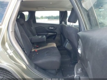 Jeep Cherokee V 2021 Jeep Cherokee Latitude, 2021r., 2.4L 2.4 Benzyna 180KM, zdjęcie 9