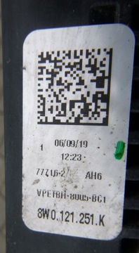 AUDI A4 B9 CHLADIČ 8W0121251K