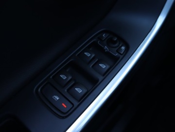 Volvo S60 II Sedan Facelifting 1.5 T3 DRIVE-E 152KM 2015 Volvo S60 T3, Automat, Skóra, Klima, Klimatronic, zdjęcie 14