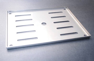 РАМКА ДЛЯ НОМЕРНОГО ЗНАКА - SUZUKI МЕТАЛЛ