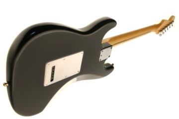 Fender American Standard Stratocaster 1999 года, отличный звук, отличная стратегия