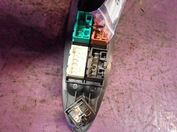 LANCIA LYBRA 99-06 PŘEPÍNAČ SKEL 717778000