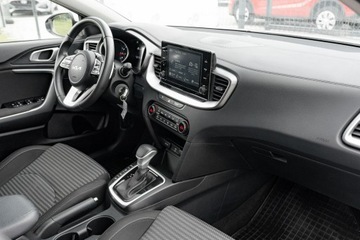 Kia Ceed III Kombi Facelifting 1.5 T-GDI 160KM 2023 Kia Cee'd WND7563C#1.5 T-GDI M DCT 2 stref klima, zdjęcie 27