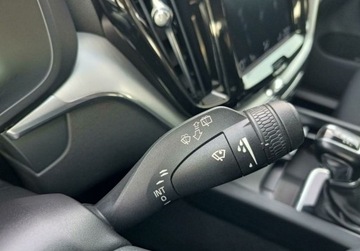 Volvo XC60 II Crossover T4 190KM 2019 Volvo XC 60 2.0 T4 190KM Gwarancja Momentum Pro Salon PL FV23 2.0 Benzyna, zdjęcie 19
