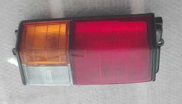 Lampa TYŁ NISSAN VANETTE C22 86- /L/