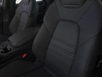 Porsche Cayenne III 2025 PORSCHE Cayenne GTS Suv 4.0 (500KM) 2025, zdjęcie 5