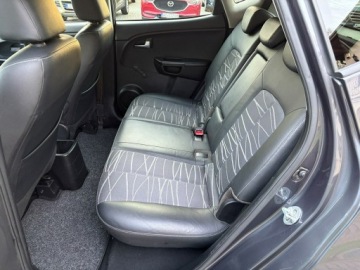 Kia Venga 2015 Kia Venga 1.6 CRDI 115 KM Kamera cofania, zdjęcie 12