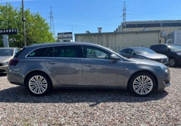 Opel Insignia I Country Tourer 1.6 CDTI Ecotec 136KM 2016 Opel Insignia nawigacja 1.6 Diesel 136KM, zdjęcie 2