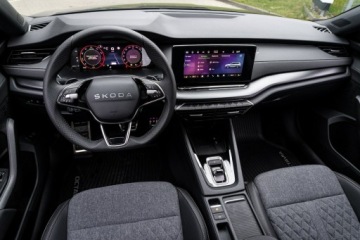 Skoda Octavia IV Liftback 1.5 TSI EVO 150KM 2025 Škoda Octavia Skoda Octavia Combi Sportline 1.5, zdjęcie 25