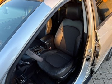 Hyundai ix35 SUV Facelifting 1.7 CRDi 115KM 2014 Hyundai ix35 Lift Ledy Alu Skora Navi Kamera Serwis Gwarancja 1.7 Diesel, zdjęcie 25