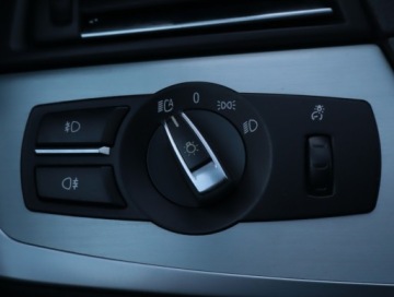 BMW Seria 5 F10-F11 Limuzyna Facelifting 525d 218KM 2014 BMW 5 525d xDrive, Salon Polska, Serwis ASO, zdjęcie 19