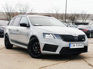 Skoda Octavia III RS Kombi Facelifting 2.0 TSI 230KM 2018 SKODA OCTAVIA III RS Kombi Facelifting 2.0 TSI 230KM, Salon Polska, Manual,