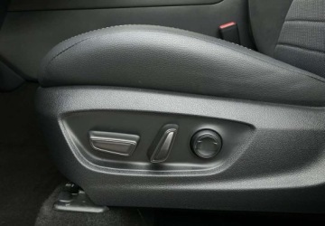 Toyota C-HR II SUV 1.8 Hybrid 140KM 2025 Toyota C-HR Toyota C-HR 1.8 Hybrid Executive 1.8 Hybryda 140KM, zdjęcie 35