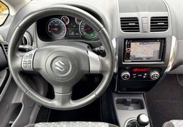 Suzuki SX4 I Hatchback Facelifting 1.6 VVT 120KM 2013 Suzuki SX4 Suzuki SX4 1.6 Benzyna 120KM, zdjęcie 6