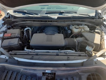 Chevrolet Suburban GMT900 2023 Chevrolet Suburban C1500 Premier 2023 5.3 Benzyna 355KM, zdjęcie 6