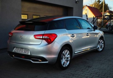 DS 5 Hatchback (Citroen) 2.0 HDi 163KM 2012 Citroen DS5 Citroen DS5 HDi 165 Business 2.0 Diesel 163KM, zdjęcie 2