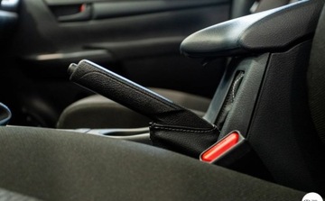 Toyota Hilux VIII Pojedyncza kabina Facelifting 2.4 D-4D 150KM 2024 Toyota Hilux Toyota Hilux 2.4 D-4D Double Cab DLX 4x4 2.4 Diesel 150KM, zdjęcie 35