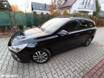 Hyundai i30 II Wagon Facelifting 1.4 MPI 100KM 2017 Hyundai i30 Hyundai i30 1.4 Trend 1.4 Benzyna 99KM, zdjęcie 3