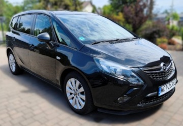 Opel Zafira C Tourer 1.4 Turbo ECOTEC 140KM 2015 OPEL ZAFIRA C TOURER BEZWYPADKOWA SUPER STAN PIERWSZY WŁAŚCICIEL, zdjęcie 3