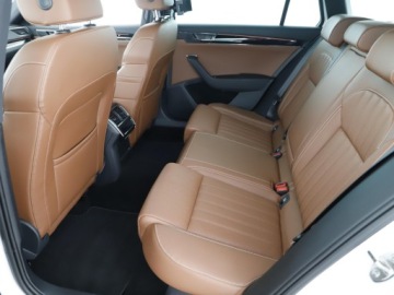 Skoda Superb III Scout 2.0 TDI SCR 200KM 2022 Skoda Superb L&amp;K ! Wentylowane i podgrzewane fotel, zdjęcie 7