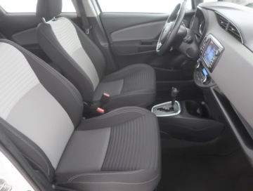 Toyota Yaris III Hatchback 5d Facelifting Hybrid 100KM 2017 Toyota Yaris 1.5 Hybrid, Salon Polska, Serwis ASO, zdjęcie 8